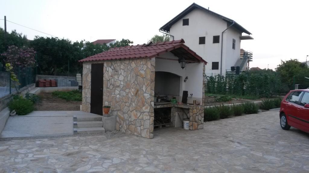 Vila Suzana Tribalj Екстериор снимка